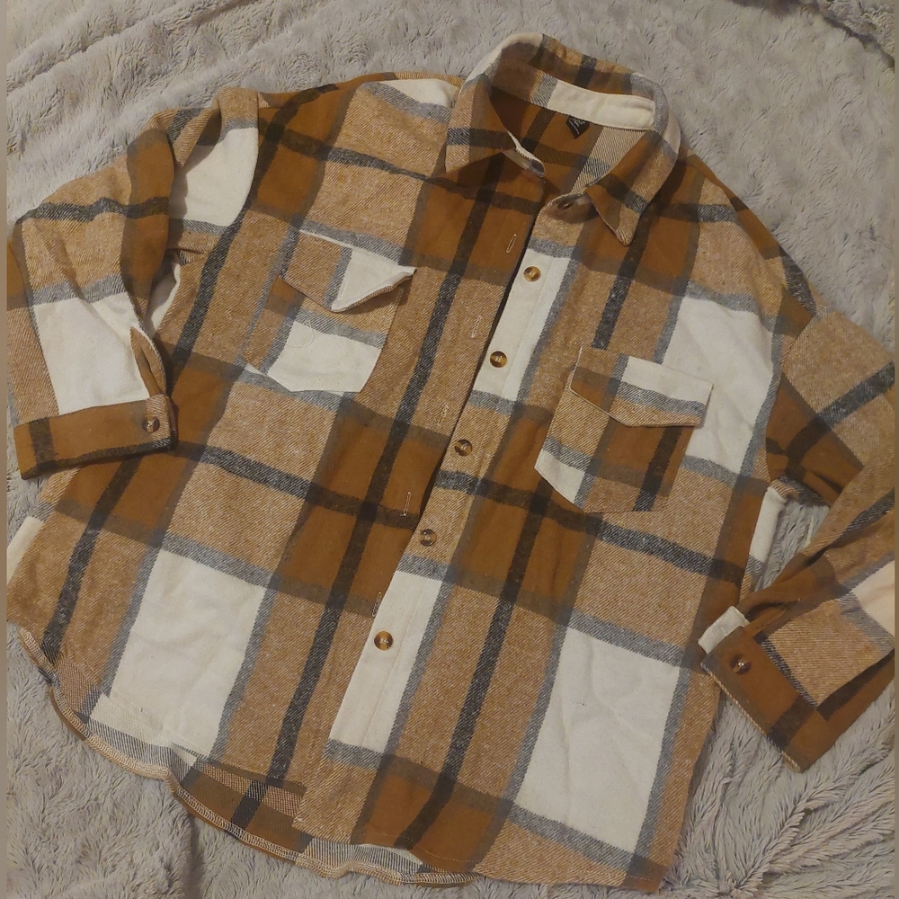 Plus Size Women's Button Down Flannel Top (SHEIN)